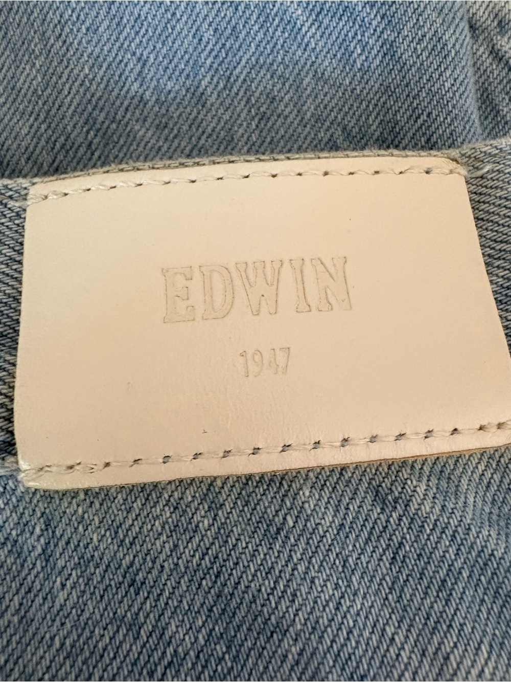 Edwin High Rise Barrel Jeans - Picture 3 of 3